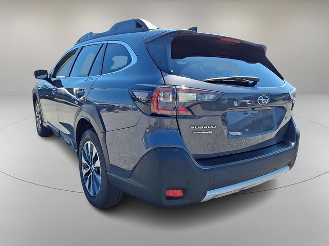 Used 2023 Subaru Outback Limited AWD/4WD image 4