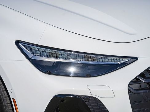 New 2026 Audi A6 Premium Plus image 10