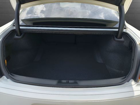 Used 2023 Chrysler 300 Touring w/ Sport Appearance Package RWD image 27