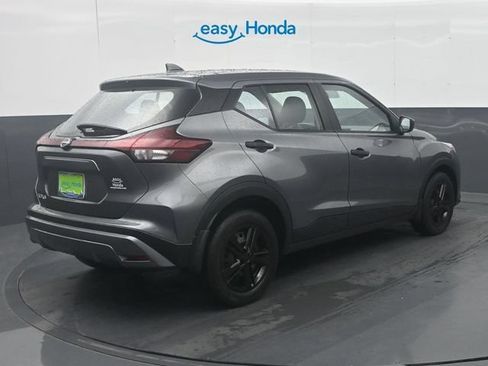 Used 2024 Nissan Kicks S FWD image 7