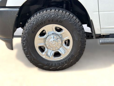 Used 2025 RAM 2500 Tradesman AWD/4WD image 12