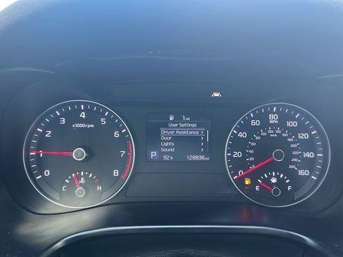 Used 2019 Kia Forte S FWD image 11
