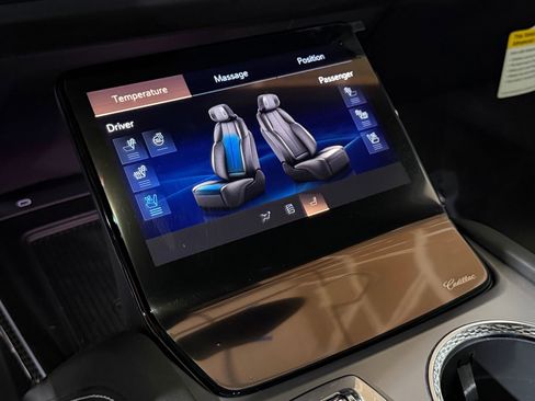 New 2026 Cadillac Vistiq Luxury AWD/4WD image 33