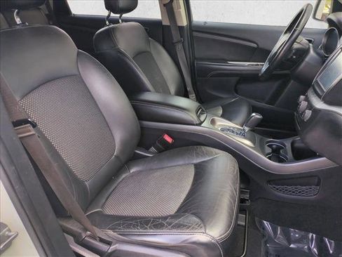 Used 2018 Dodge Journey Crossroad image 20