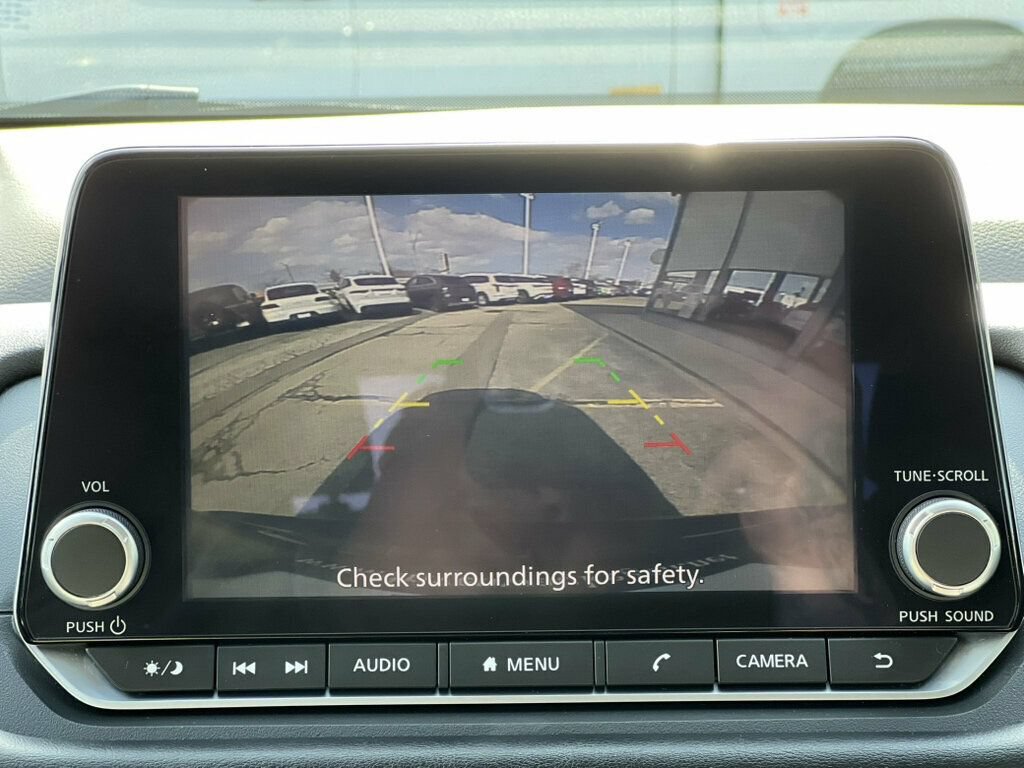 Used 2023 Nissan Rogue SV AWD/4WD image 26