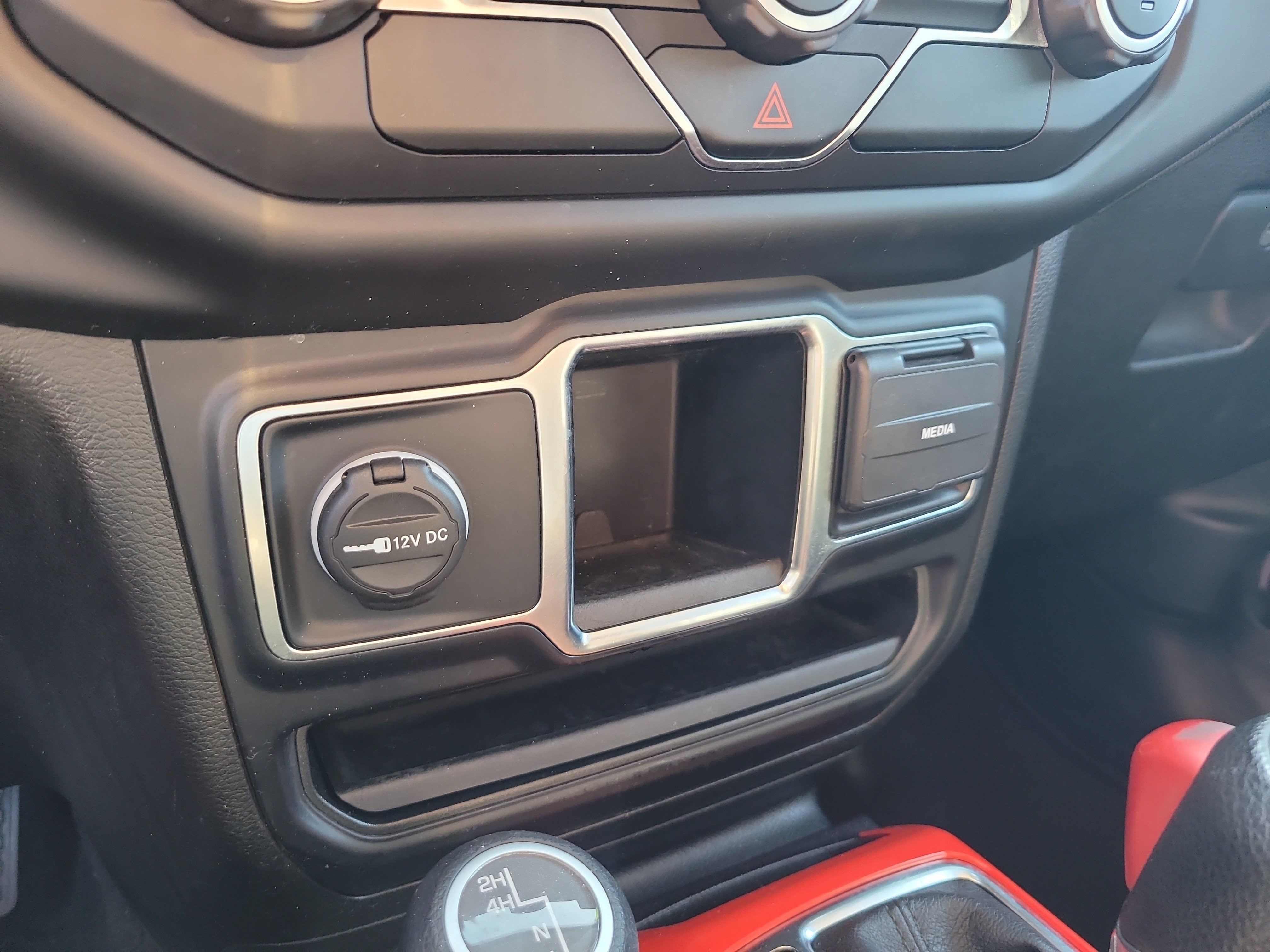 Used 2020 Jeep Wrangler Unlimited Sport AWD/4WD image 23