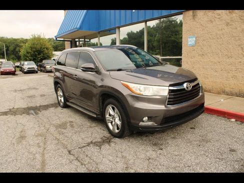 Used 2016 Toyota Highlander Limited FWD image 1