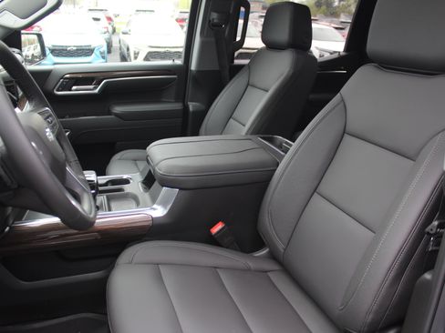 New 2026 Chevrolet Silverado 1500 RST w/ Redline Edition image 9