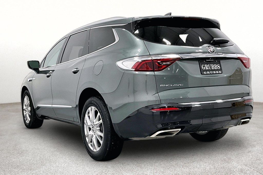 Used 2023 Buick Enclave Premium FWD image 15