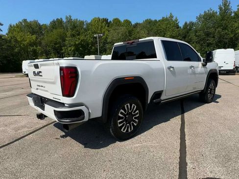 Certified 2025 GMC Sierra 2500 Denali Ultimate AWD/4WD image 8
