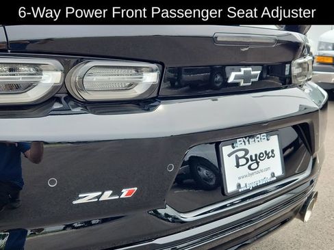 Used 2022 Chevrolet Camaro ZL1 RWD image 15