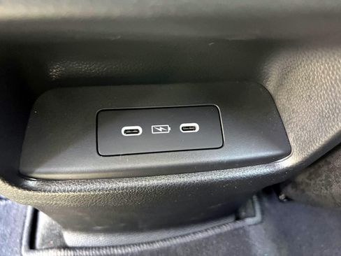 Used 2025 Honda CR-V EX-L image 9