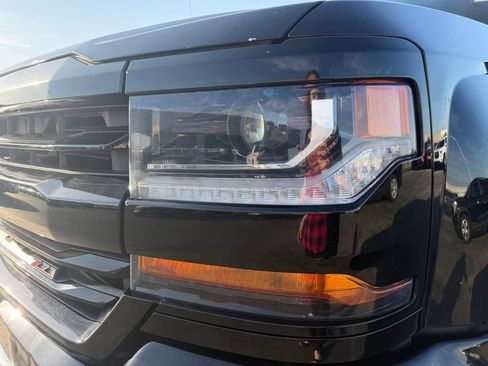 Used 2018 Chevrolet Silverado 1500 LT w/ All Star Edition AWD/4WD image 9