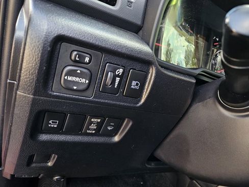 Used 2022 Toyota 4Runner Limited image 22