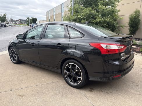 Used 2013 Ford Focus SE FWD image 10