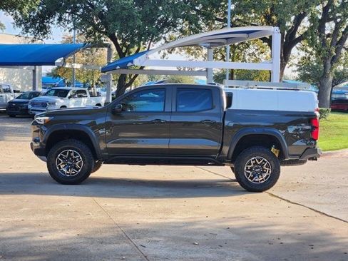 Used 2023 Chevrolet Colorado ZR2 w/ ZR2 Convenience Package III image 12