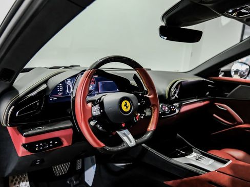 Used 2024 Ferrari Purosangue image 12