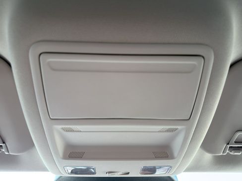 Used 2023 Ford Escape SE w/ PHEV Premium Package image 23