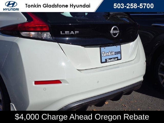 Used 2025 Nissan Leaf S FWD image 13