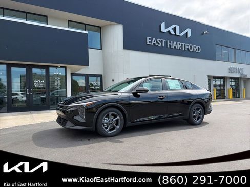 New 2026 Kia K4 FWD image 1