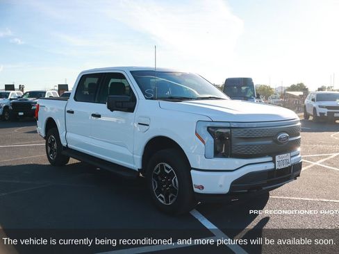 Used 2023 Ford F150 Lightning XLT image 8