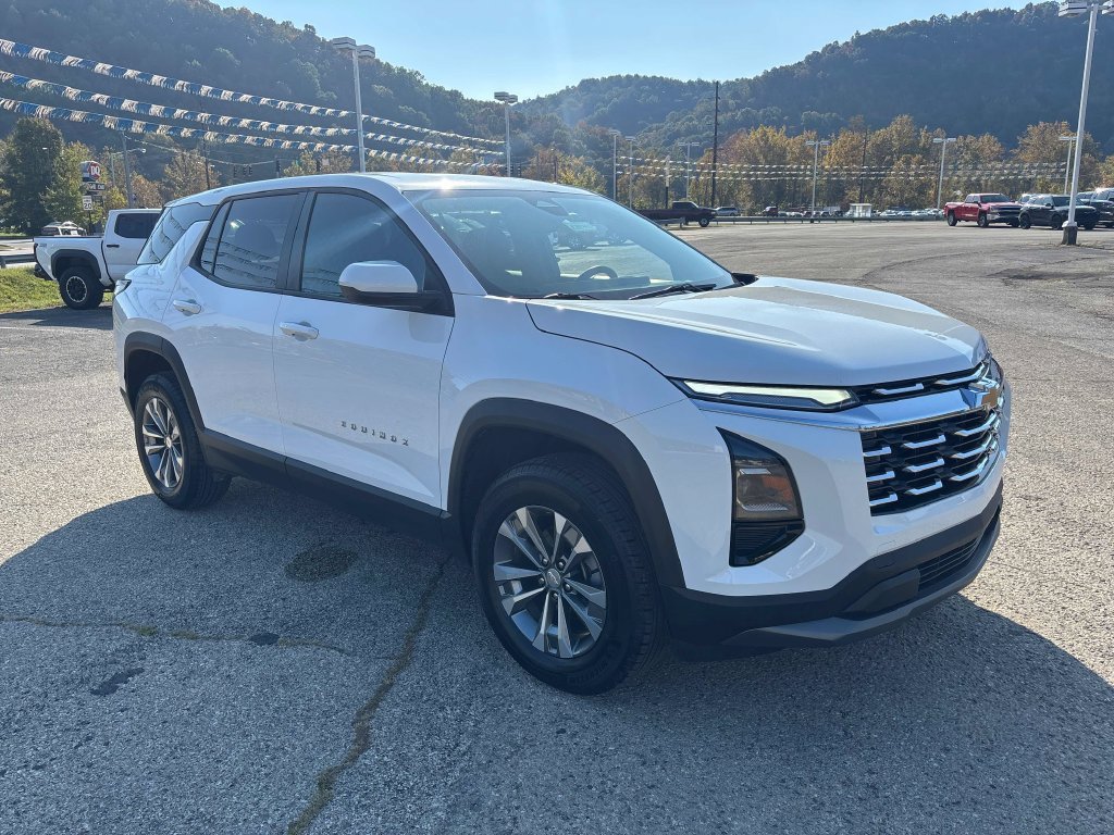 Used 2026 Chevrolet Equinox LT AWD/4WD image 7