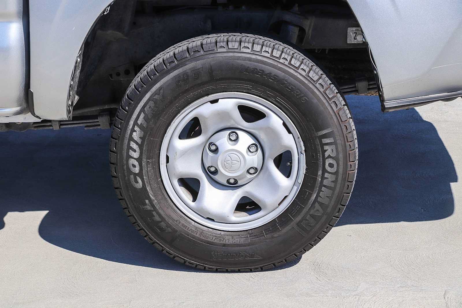 Used 2023 Toyota Tacoma SR5 RWD image 12