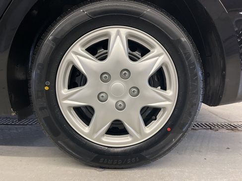 Used 2023 Kia Forte LX image 33