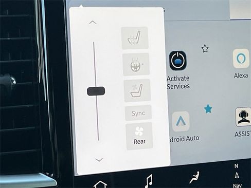 New 2026 Chrysler Pacifica Limited w/ Trailer Tow Group image 27