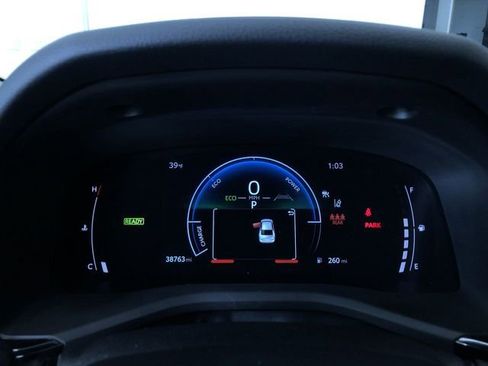 Certified 2025 Toyota Camry LE image 30