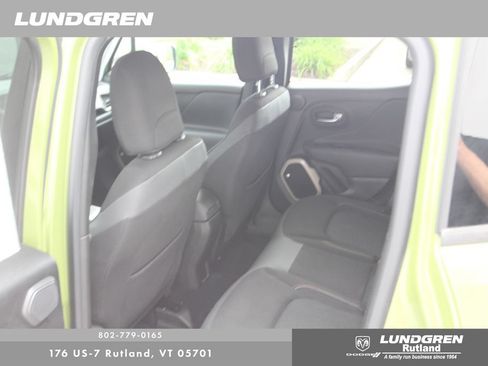 Used 2016 Jeep Renegade 75th Anniversary AWD/4WD image 22