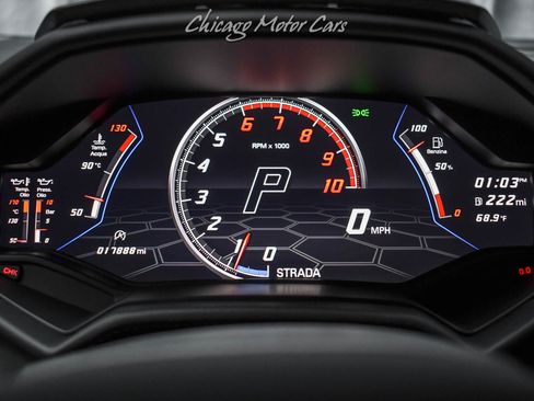 Used 2022 Lamborghini Huracan EVO RWD image 11