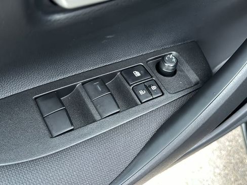 New 2026 Toyota Corolla SE FWD image 15