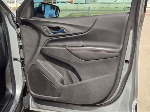 Certified 2024 Chevrolet Equinox RS image 29