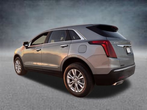 New 2026 Cadillac XT5 Luxury w/ LPO, Floor Liner Package image 5