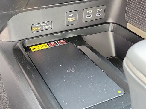 New 2026 Toyota Camry SE image 27