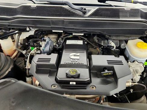 Used 2023 RAM 2500 Laramie w/ Night Edition AWD/4WD image 27