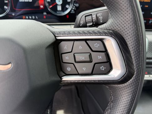 Used 2025 Ford Mustang Premium RWD image 20