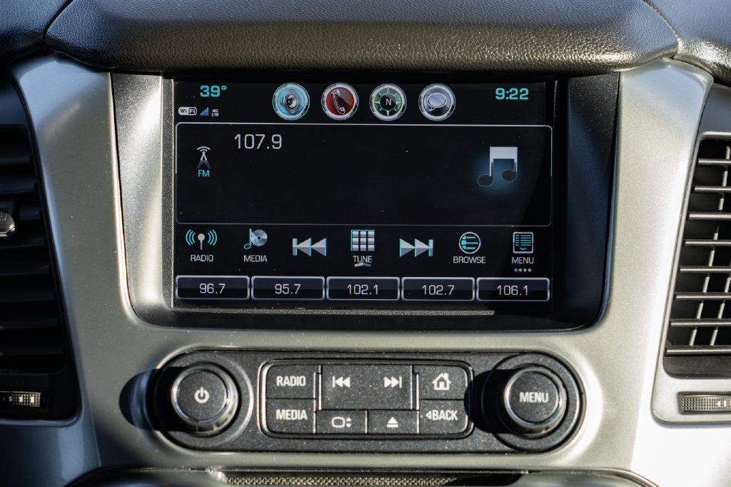 Used 2019 Chevrolet Tahoe LS w/ All-Season Package RWD image 14
