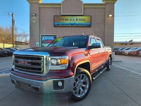 Used 2014 GMC Sierra 1500 SLT w/ SLT Crew Cab Value Package image 1