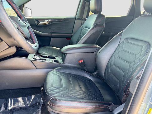 Used 2024 Ford Escape ST-Line Elite w/ Premium Technology Package AWD/4WD image 22