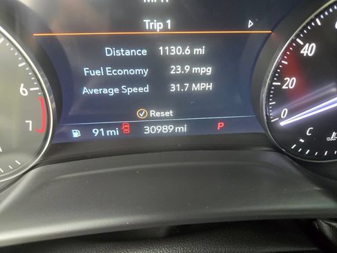 Used 2023 Buick Envision Essence w/ Technology Package I AWD/4WD image 11