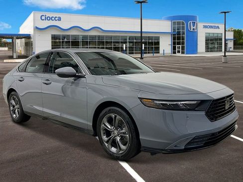 New 2025 Honda Accord EX-L image 9