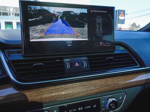 Used 2021 Audi Q5 2.0T Premium w/ Convenience Package image 20