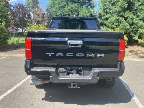 Certified 2024 Toyota Tacoma Limited w/ Limited Package (LT) AWD/4WD image 22