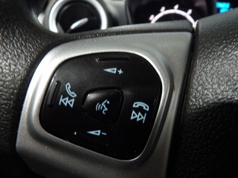 Used 2019 Ford Fiesta SE w/ Equipment Group 201A image 18