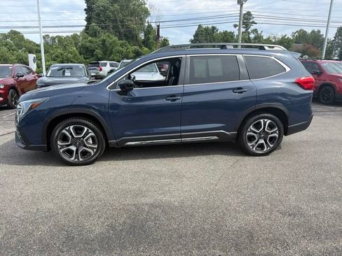 Used 2024 Subaru Ascent Limited w/ Technology Package AWD/4WD image 3