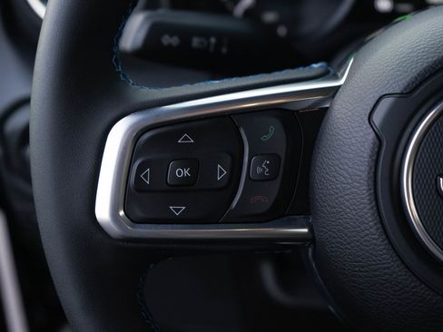 Used 2024 Jeep Wrangler High Altitude image 25