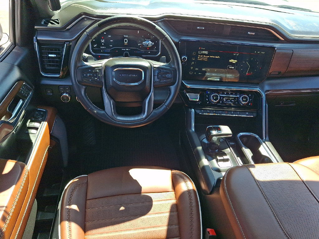 Used 2024 GMC Sierra 1500 Denali Ultimate AWD/4WD image 13