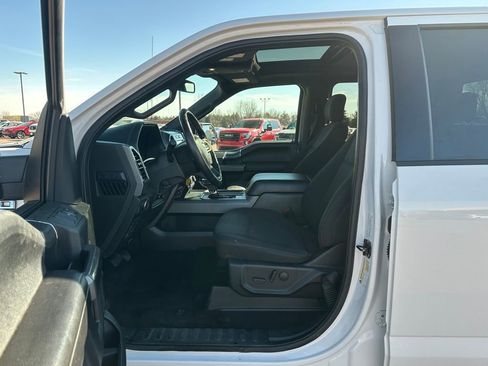 Used 2019 Ford F150 XLT w/ Equipment Group 302A Luxury image 9